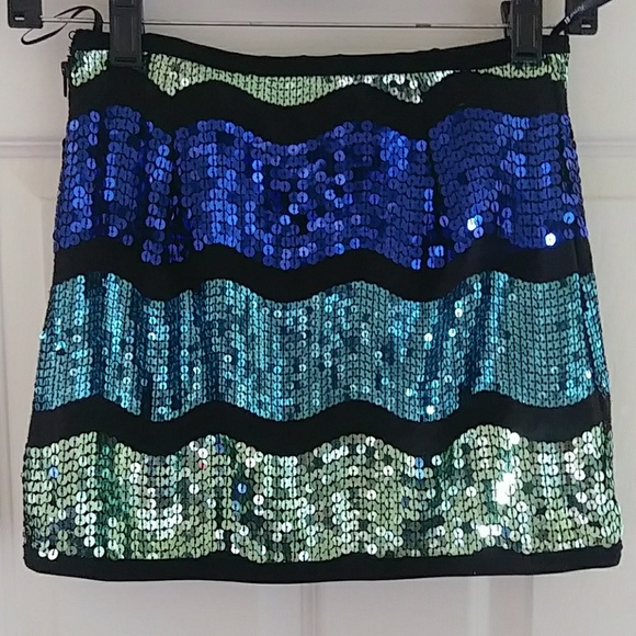 Forever 21 Dresses & Skirts - Sequence forever 21 skirt